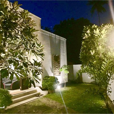 Blooming Polhena Exterior foto